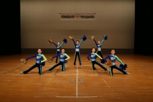 Songleading&DanceFamily江戸川教室 E★Pop Sparkles Youth編成POM部門